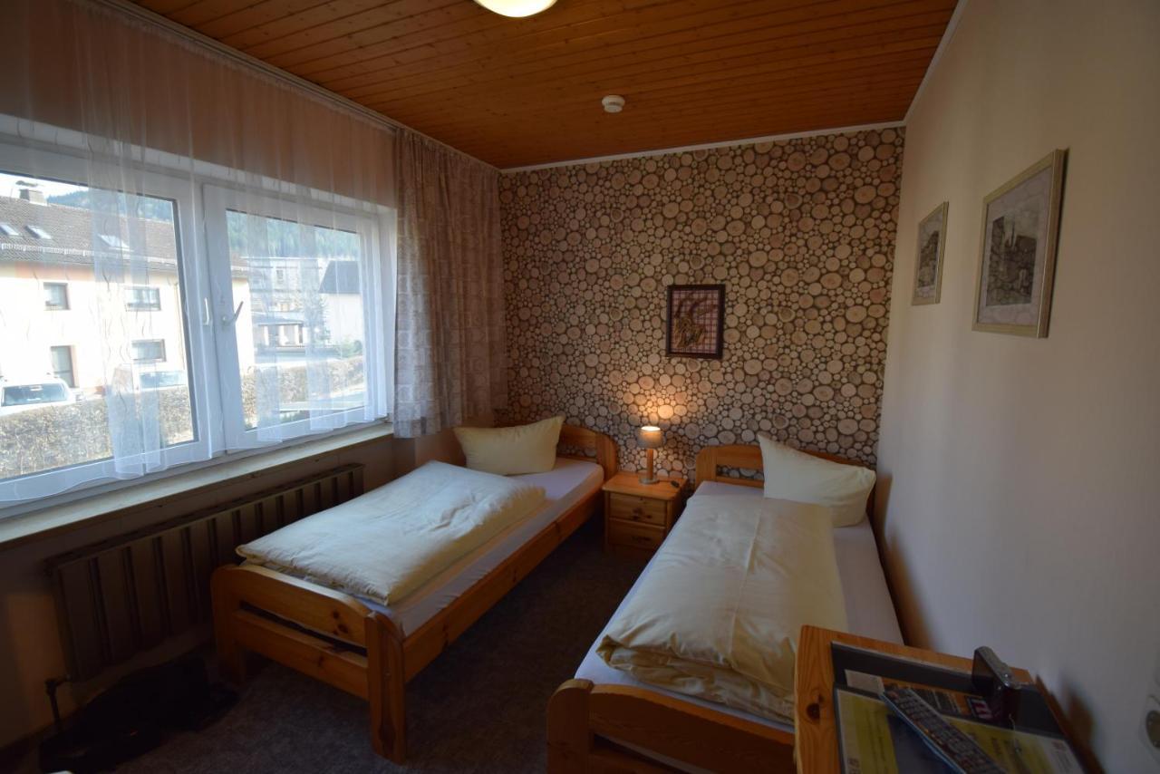 Gasthof Roseneck Wallenfels Exteriör bild