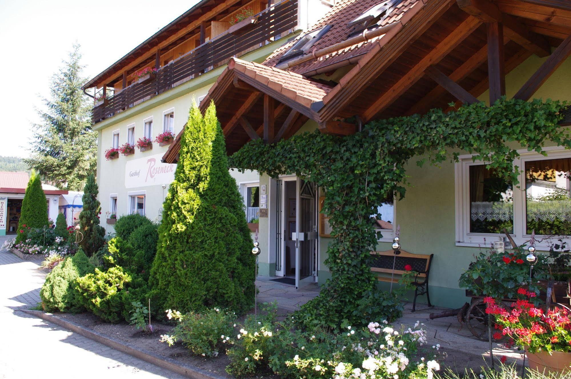 Gasthof Roseneck Wallenfels Exteriör bild