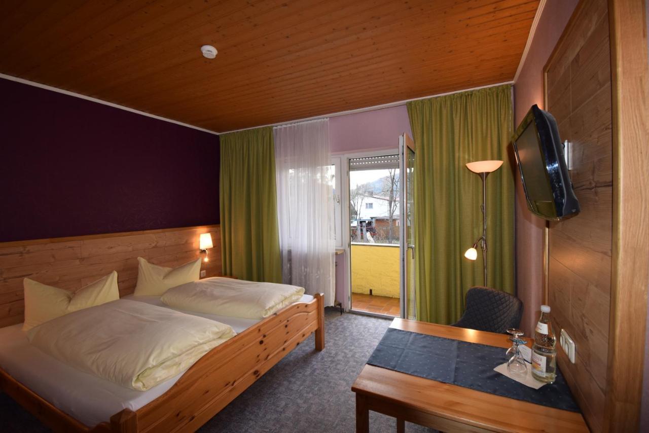 Gasthof Roseneck Wallenfels Exteriör bild