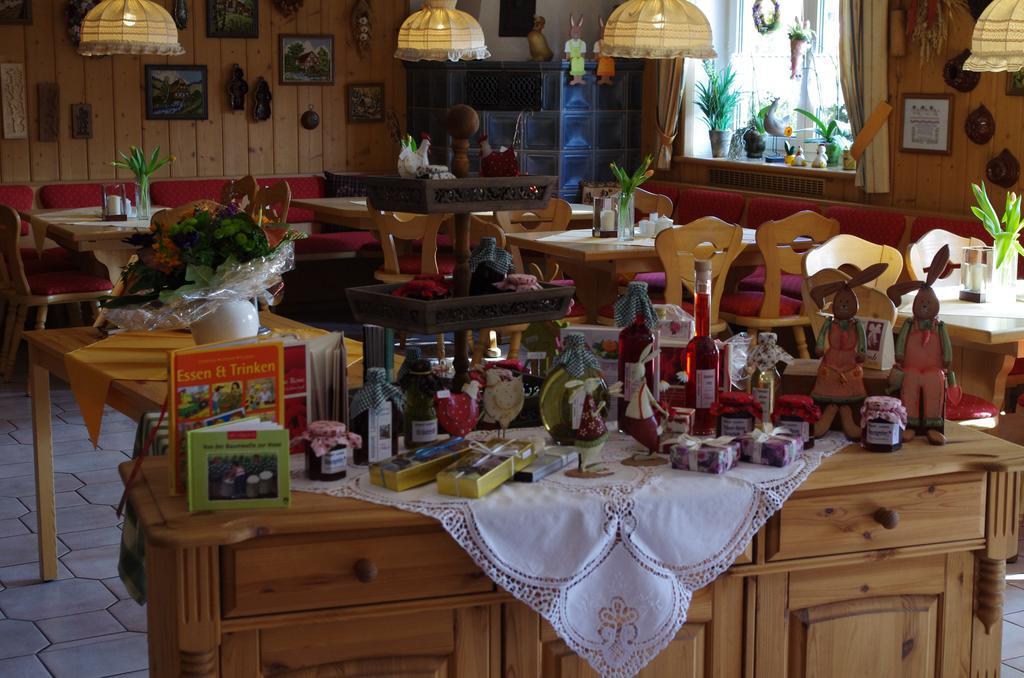Gasthof Roseneck Wallenfels Exteriör bild